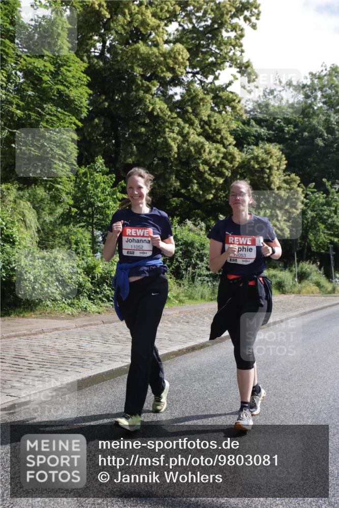 14.06.2026 - REWE Women's Run Jannik Wohlers http://msf.ph/oto/9803081 14.06.2026 10:17:32 Laufen 11052, 7, 053 meine-sportfotos.de