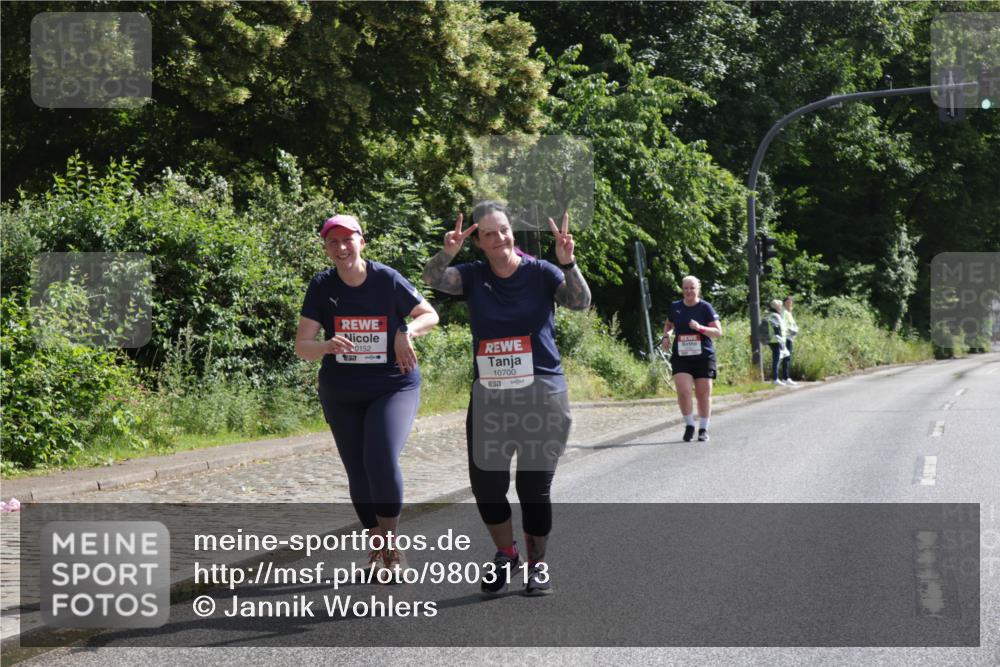 14.06.2026 - REWE Women's Run Jannik Wohlers http://msf.ph/oto/9803113 14.06.2026 10:17:49 Laufen 57, 0152, 10700 meine-sportfotos.de