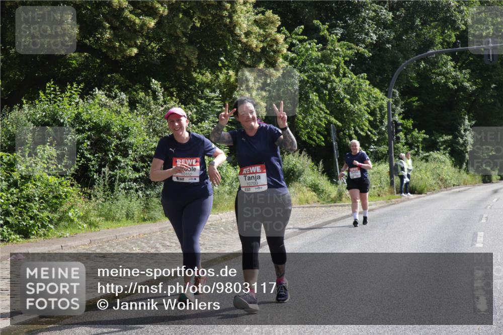 14.06.2026 - REWE Women's Run Jannik Wohlers http://msf.ph/oto/9803117 14.06.2026 10:17:50 Laufen 10152, 10700, 57 meine-sportfotos.de