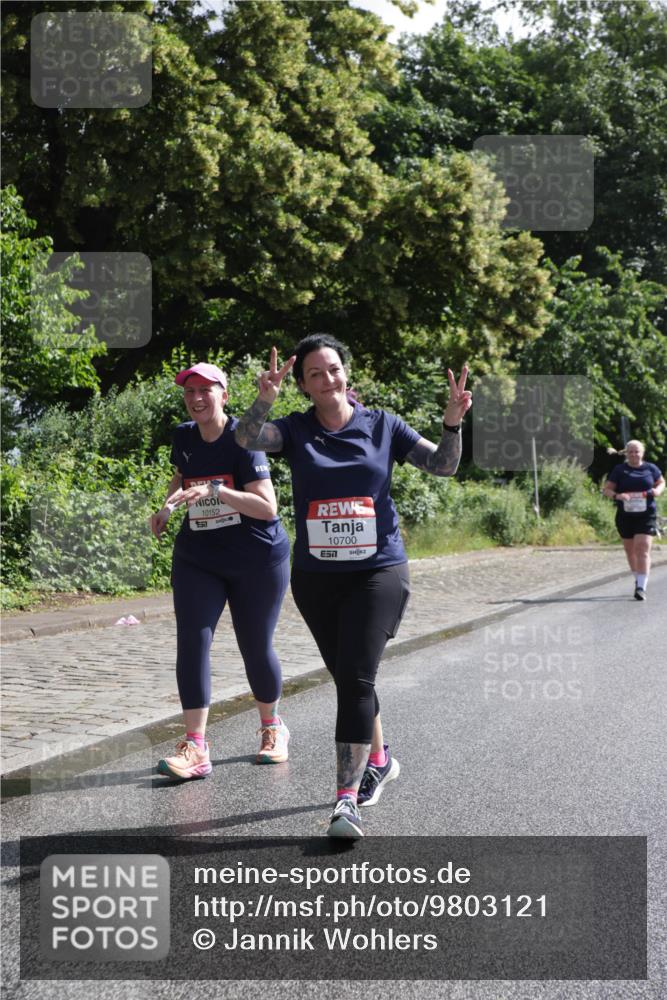 14.06.2026 - REWE Women's Run Jannik Wohlers http://msf.ph/oto/9803121 14.06.2026 10:17:51 Laufen 10152, 10700 meine-sportfotos.de