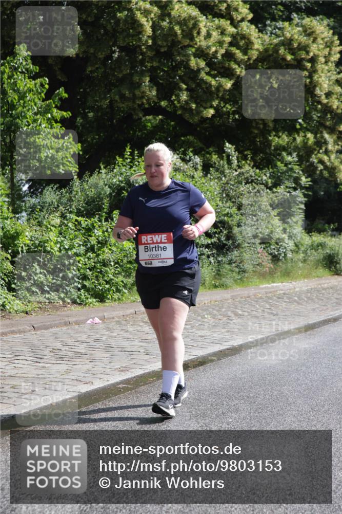 14.06.2026 - REWE Women's Run Jannik Wohlers http://msf.ph/oto/9803153 14.06.2026 10:17:56 Laufen 10381, 6517 meine-sportfotos.de