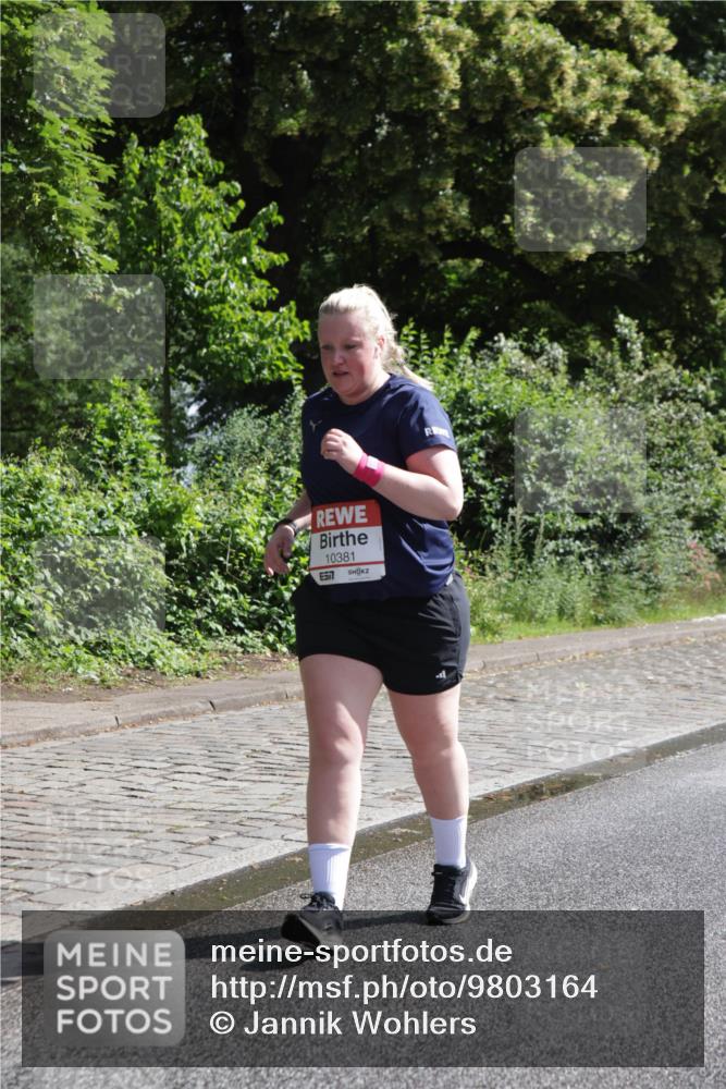 14.06.2026 - REWE Women's Run Jannik Wohlers http://msf.ph/oto/9803164 14.06.2026 10:17:56 Laufen 10381, 57 meine-sportfotos.de