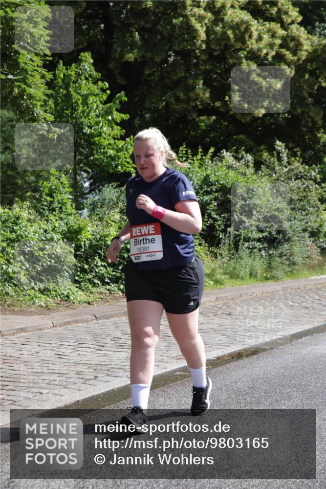 14.06.2026 - REWE Women's Run Jannik Wohlers http://msf.ph/oto/9803165 14.06.2026 10:17:56 Laufen 10381, 517 meine-sportfotos.de