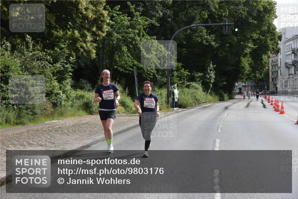 14.06.2026 - REWE Women's Run Jannik Wohlers http://msf.ph/oto/9803176 14.06.2026 10:18:21 Laufen  meine-sportfotos.de