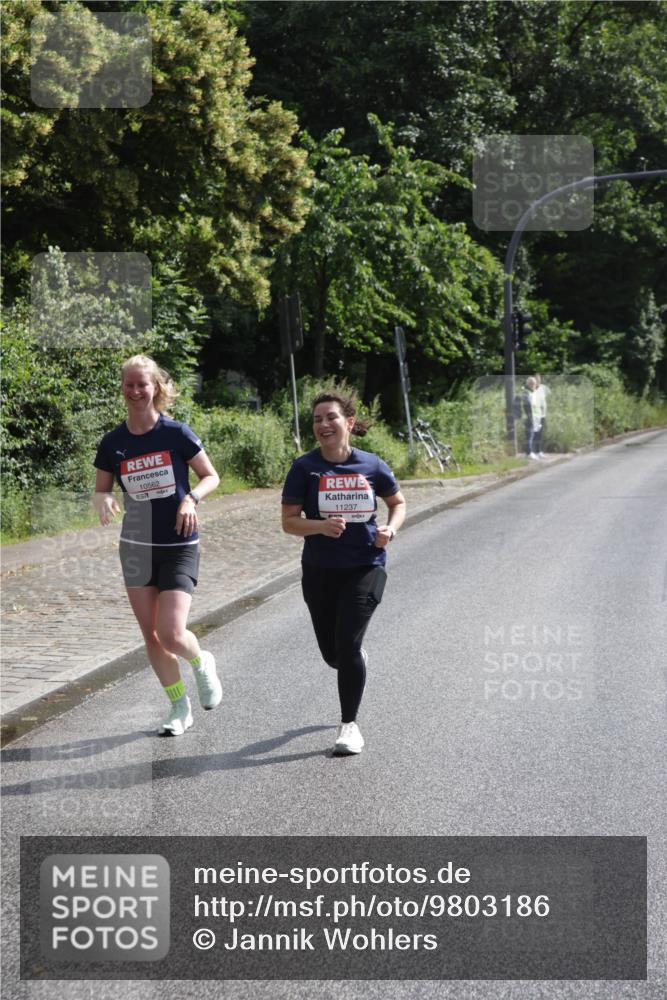 14.06.2026 - REWE Women's Run Jannik Wohlers http://msf.ph/oto/9803186 14.06.2026 10:18:22 Laufen 10562, 517, 11237 meine-sportfotos.de