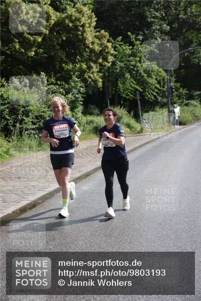 14.06.2026 - REWE Women's Run Jannik Wohlers http://msf.ph/oto/9803193 14.06.2026 10:18:23 Laufen 10562, 657, 11237 meine-sportfotos.de