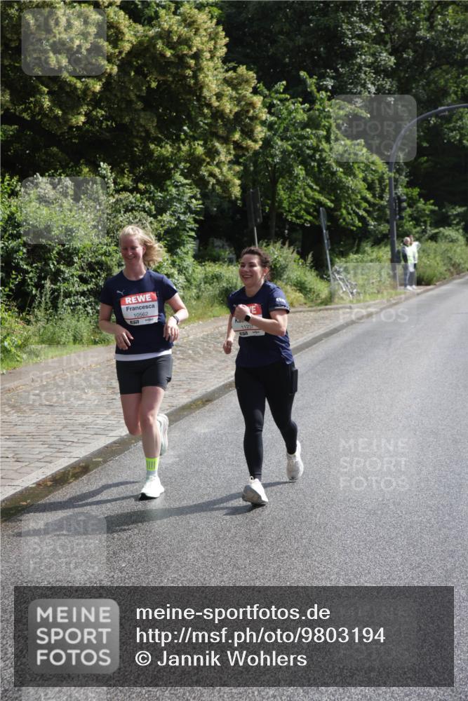 14.06.2026 - REWE Women's Run Jannik Wohlers http://msf.ph/oto/9803194 14.06.2026 10:18:23 Laufen 10562, 11237 meine-sportfotos.de