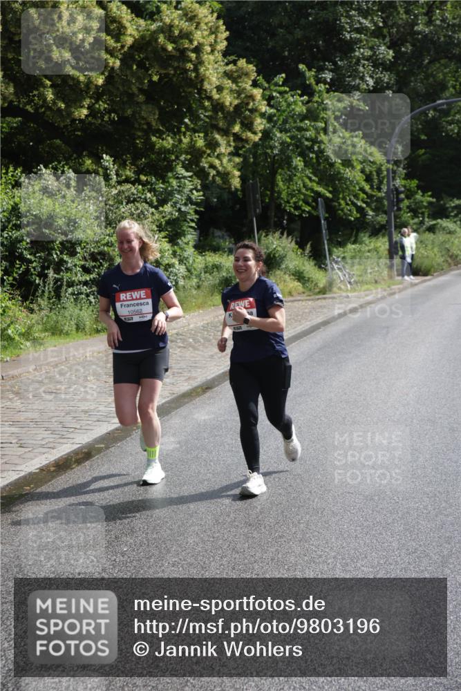 14.06.2026 - REWE Women's Run Jannik Wohlers http://msf.ph/oto/9803196 14.06.2026 10:18:23 Laufen 10562, 57, 651 meine-sportfotos.de
