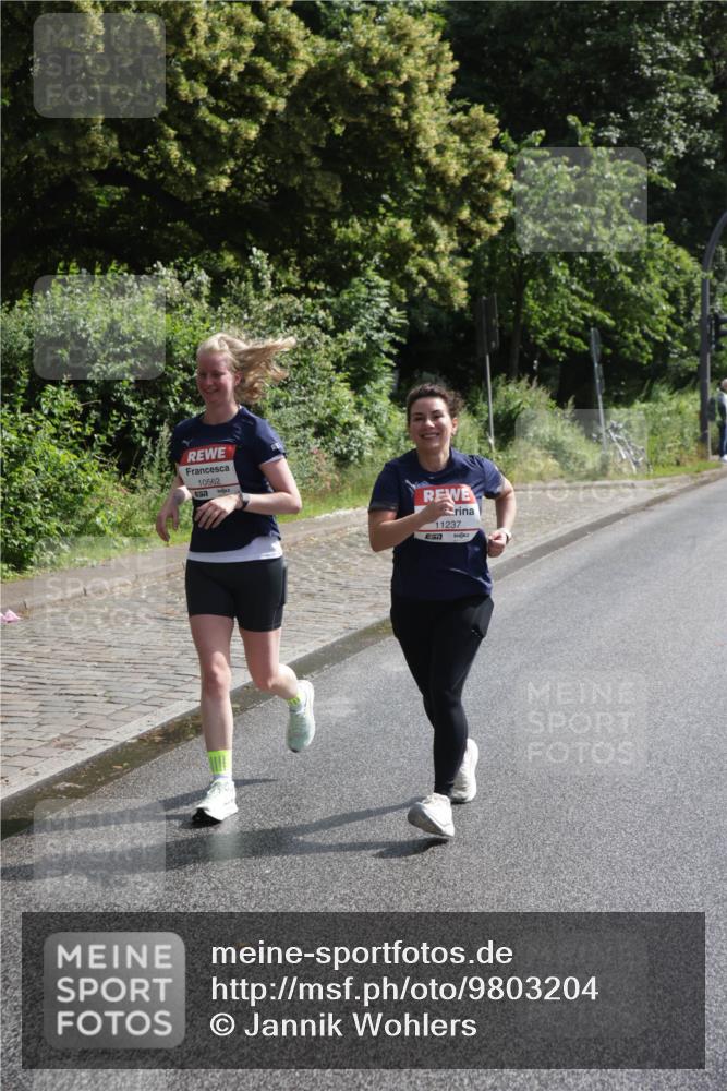 14.06.2026 - REWE Women's Run Jannik Wohlers http://msf.ph/oto/9803204 14.06.2026 10:18:23 Laufen 10562, 7, 11237 meine-sportfotos.de