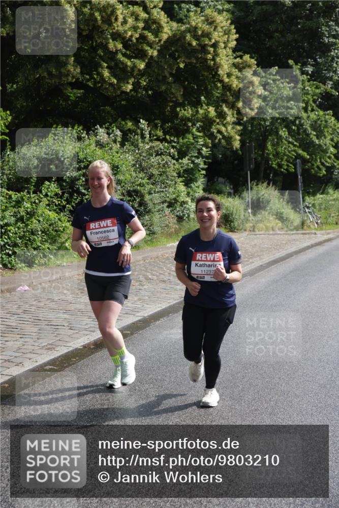 14.06.2026 - REWE Women's Run Jannik Wohlers http://msf.ph/oto/9803210 14.06.2026 10:18:23 Laufen 10562, 57, 11237, 7 meine-sportfotos.de