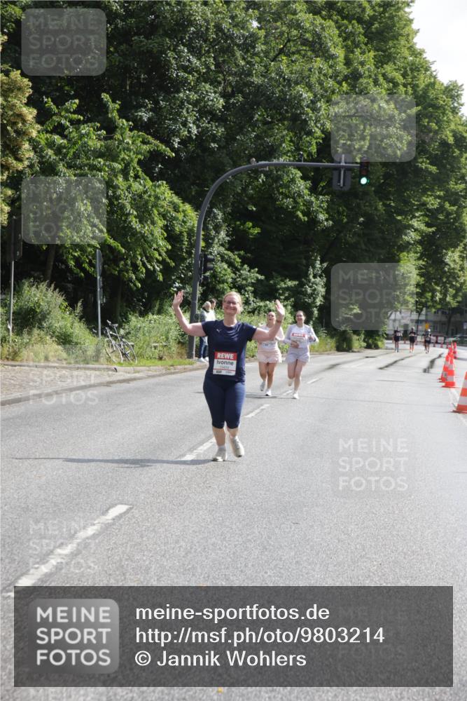 14.06.2026 - REWE Women's Run Jannik Wohlers http://msf.ph/oto/9803214 14.06.2026 10:18:54 Laufen  meine-sportfotos.de