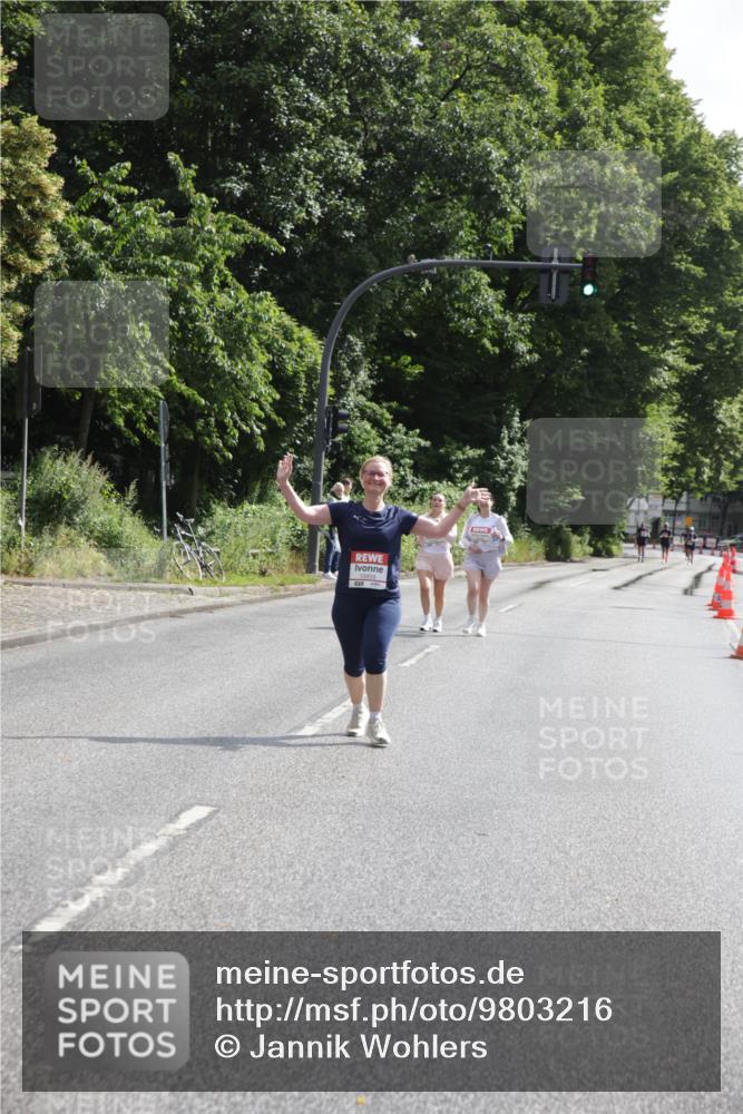 14.06.2026 - REWE Women's Run Jannik Wohlers http://msf.ph/oto/9803216 14.06.2026 10:18:54 Laufen  meine-sportfotos.de