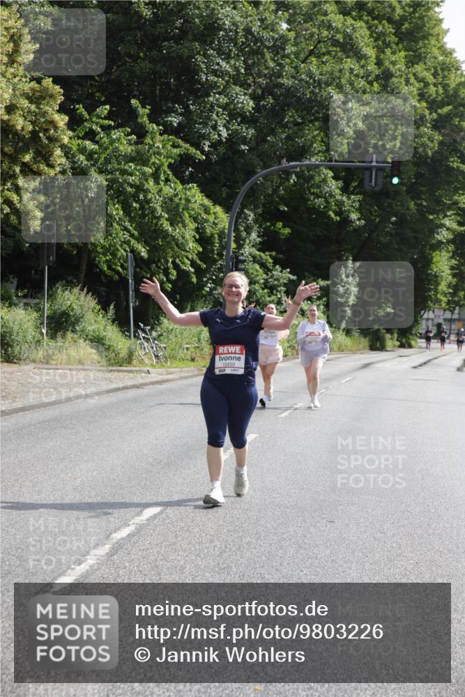14.06.2026 - REWE Women's Run Jannik Wohlers http://msf.ph/oto/9803226 14.06.2026 10:18:55 Laufen 10459, 57 meine-sportfotos.de