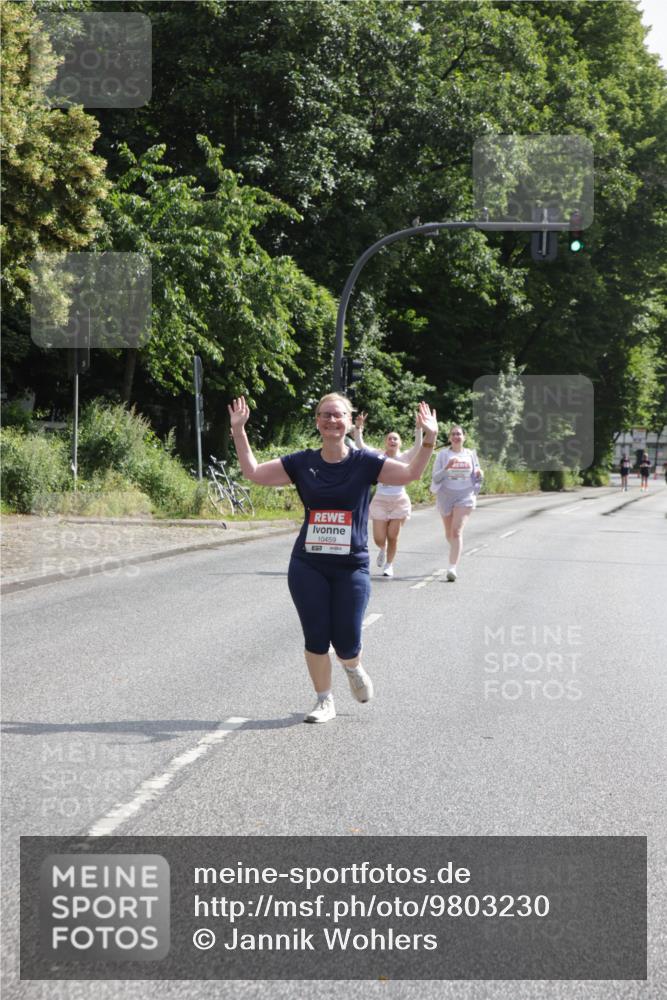 14.06.2026 - REWE Women's Run Jannik Wohlers http://msf.ph/oto/9803230 14.06.2026 10:18:55 Laufen 10459 meine-sportfotos.de
