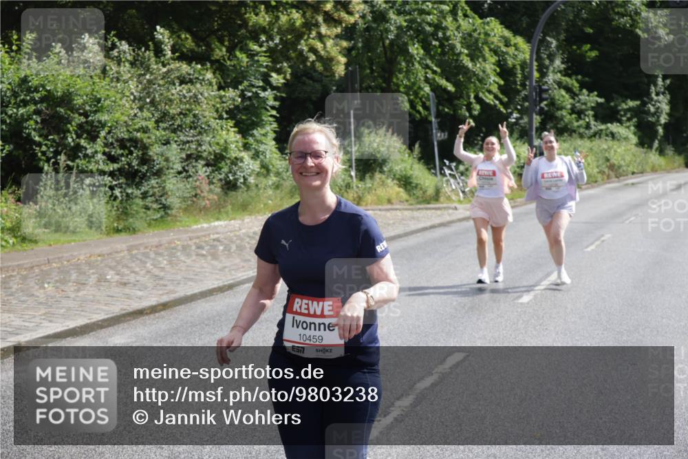 14.06.2026 - REWE Women's Run Jannik Wohlers http://msf.ph/oto/9803238 14.06.2026 10:18:57 Laufen 10459, 7 meine-sportfotos.de