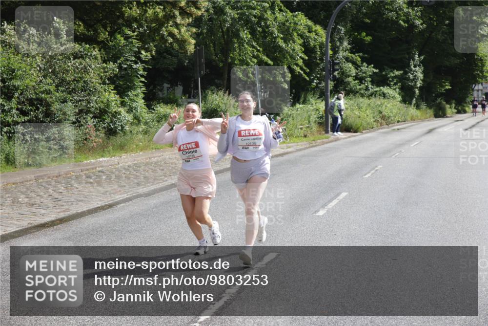 14.06.2026 - REWE Women's Run Jannik Wohlers http://msf.ph/oto/9803253 14.06.2026 10:18:59 Laufen 10135, 10136 meine-sportfotos.de