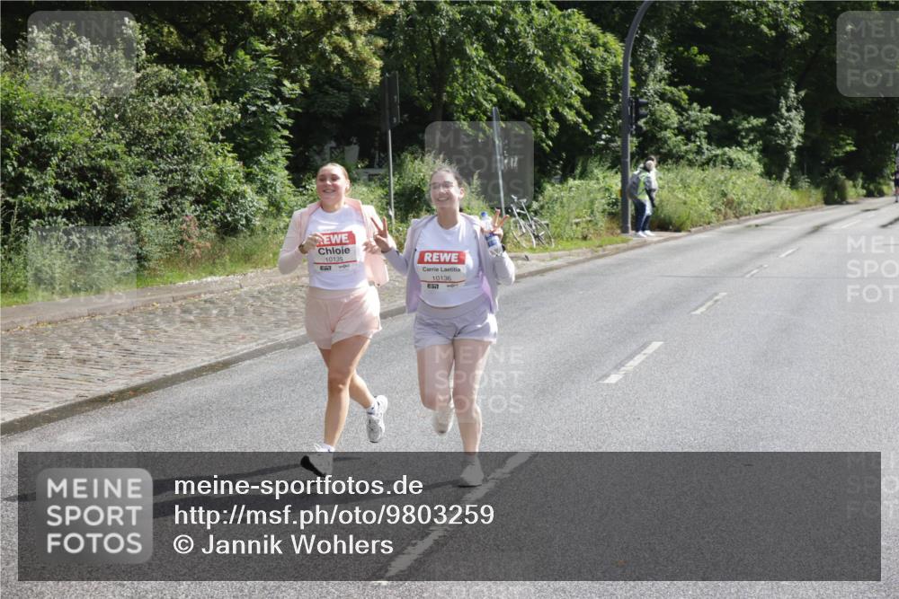 14.06.2026 - REWE Women's Run Jannik Wohlers http://msf.ph/oto/9803259 14.06.2026 10:18:59 Laufen 10135, 10136, 7 meine-sportfotos.de