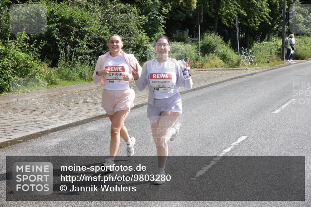 14.06.2026 - REWE Women's Run Jannik Wohlers http://msf.ph/oto/9803280 14.06.2026 10:19:00 Laufen 10135, 7, 10136 meine-sportfotos.de