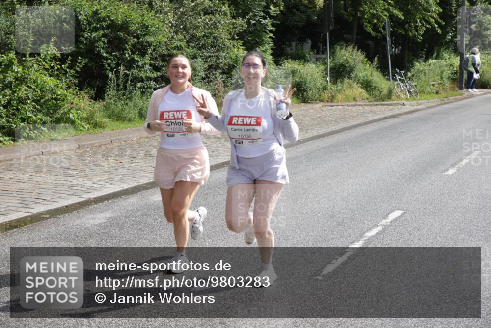 14.06.2026 - REWE Women's Run Jannik Wohlers http://msf.ph/oto/9803283 14.06.2026 10:19:00 Laufen 10135, 10136 meine-sportfotos.de