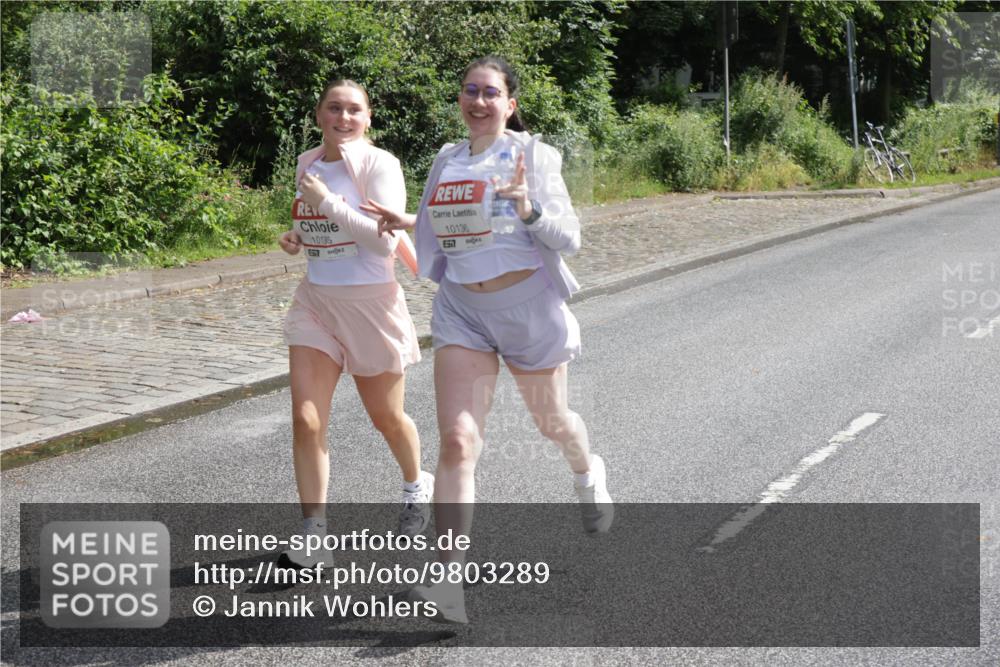 14.06.2026 - REWE Women's Run Jannik Wohlers http://msf.ph/oto/9803289 14.06.2026 10:19:00 Laufen 10135, 6577, 10136, 517 meine-sportfotos.de