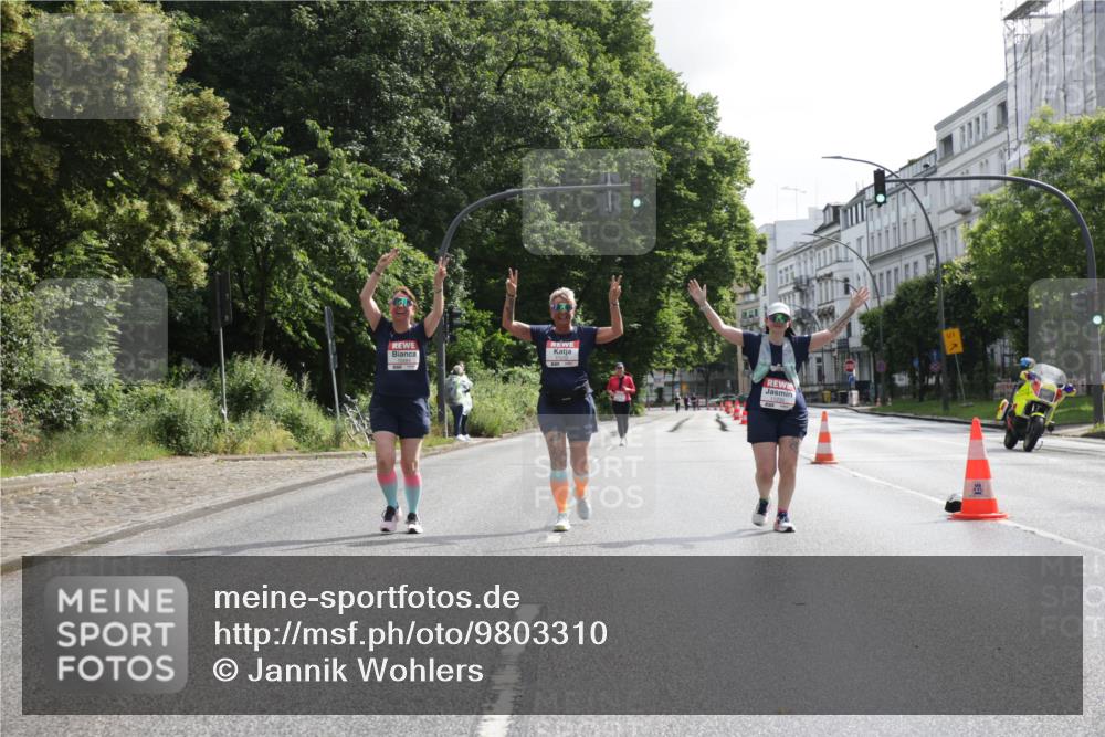 14.06.2026 - REWE Women's Run Jannik Wohlers http://msf.ph/oto/9803310 14.06.2026 10:19:33 Laufen 1, 30 meine-sportfotos.de
