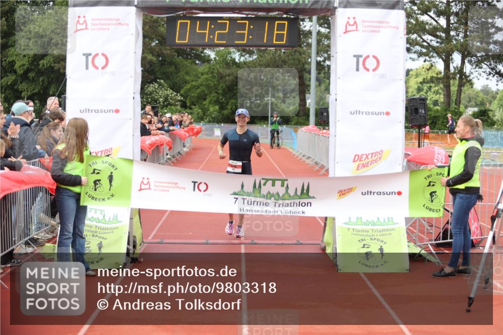14.06.2026 - 7 Türme Triathlon Andreas Tolksdorf http://msf.ph/oto/9803318 14.06.2026 15:23:17 Ziel 848 meine-sportfotos.de