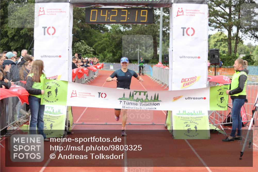14.06.2026 - 7 Türme Triathlon Andreas Tolksdorf http://msf.ph/oto/9803325 14.06.2026 15:23:18 Ziel 848 meine-sportfotos.de