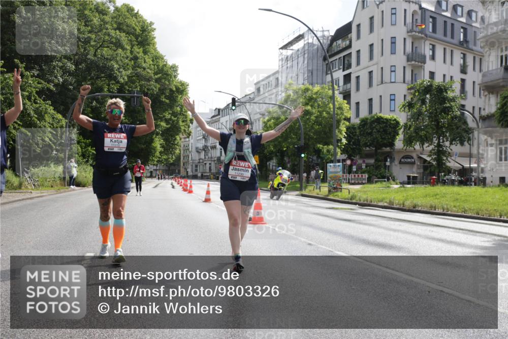 14.06.2026 - REWE Women's Run Jannik Wohlers http://msf.ph/oto/9803326 14.06.2026 10:19:35 Laufen 11230 meine-sportfotos.de