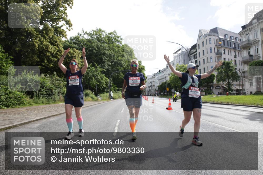 14.06.2026 - REWE Women's Run Jannik Wohlers http://msf.ph/oto/9803330 14.06.2026 10:19:37 Laufen 11230, 7 meine-sportfotos.de