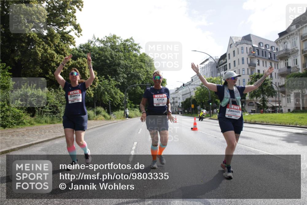 14.06.2026 - REWE Women's Run Jannik Wohlers http://msf.ph/oto/9803335 14.06.2026 10:19:37 Laufen 10484, 51, 11232, 11230 meine-sportfotos.de