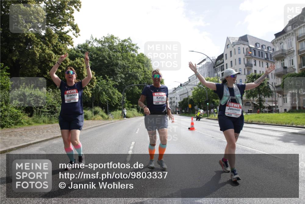14.06.2026 - REWE Women's Run Jannik Wohlers http://msf.ph/oto/9803337 14.06.2026 10:19:37 Laufen 10484, 11232, 11230, 000 meine-sportfotos.de