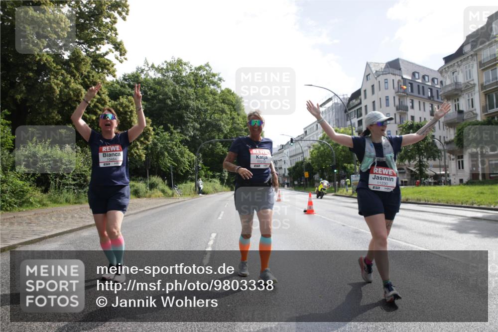 14.06.2026 - REWE Women's Run Jannik Wohlers http://msf.ph/oto/9803338 14.06.2026 10:19:37 Laufen 10484, 11232, 7, 11230, 57 meine-sportfotos.de