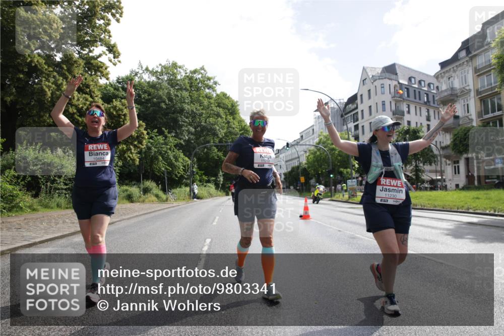 14.06.2026 - REWE Women's Run Jannik Wohlers http://msf.ph/oto/9803341 14.06.2026 10:19:37 Laufen 10484, 11232, 11230, 57 meine-sportfotos.de