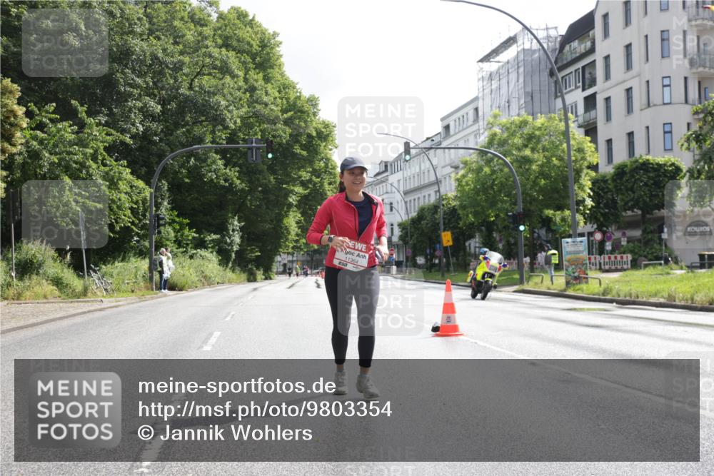 14.06.2026 - REWE Women's Run Jannik Wohlers http://msf.ph/oto/9803354 14.06.2026 10:19:45 Laufen 11364 meine-sportfotos.de