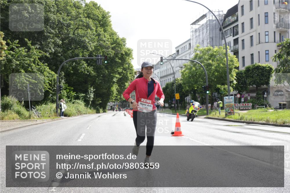 14.06.2026 - REWE Women's Run Jannik Wohlers http://msf.ph/oto/9803359 14.06.2026 10:19:45 Laufen 11364, 7 meine-sportfotos.de