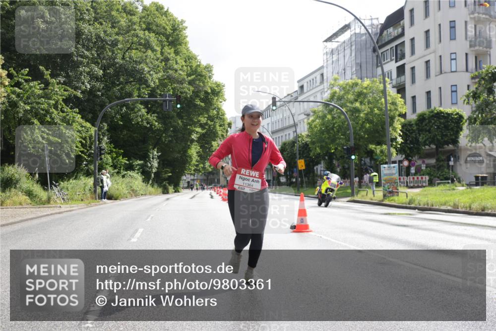 14.06.2026 - REWE Women's Run Jannik Wohlers http://msf.ph/oto/9803361 14.06.2026 10:19:45 Laufen 11364, 57 meine-sportfotos.de