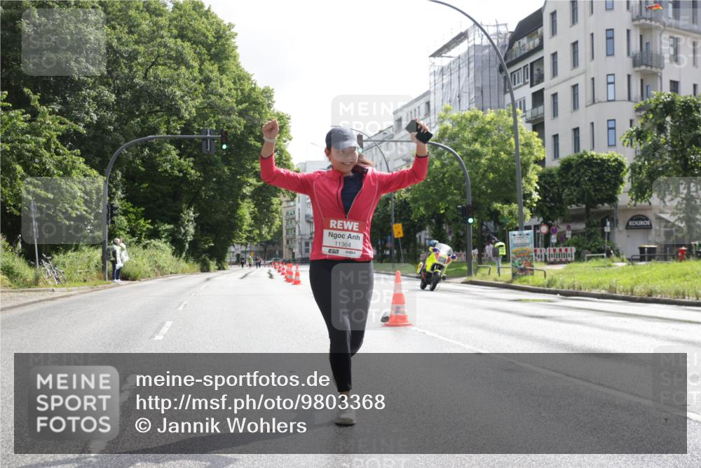 14.06.2026 - REWE Women's Run Jannik Wohlers http://msf.ph/oto/9803368 14.06.2026 10:19:45 Laufen 11364, 57 meine-sportfotos.de