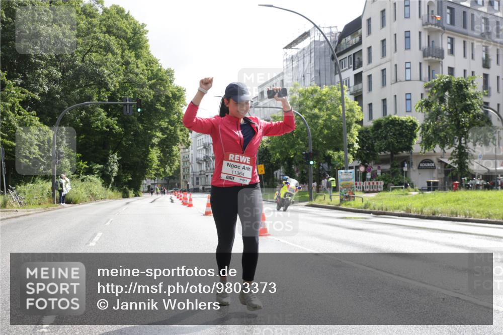 14.06.2026 - REWE Women's Run Jannik Wohlers http://msf.ph/oto/9803373 14.06.2026 10:19:46 Laufen 11364, 7 meine-sportfotos.de