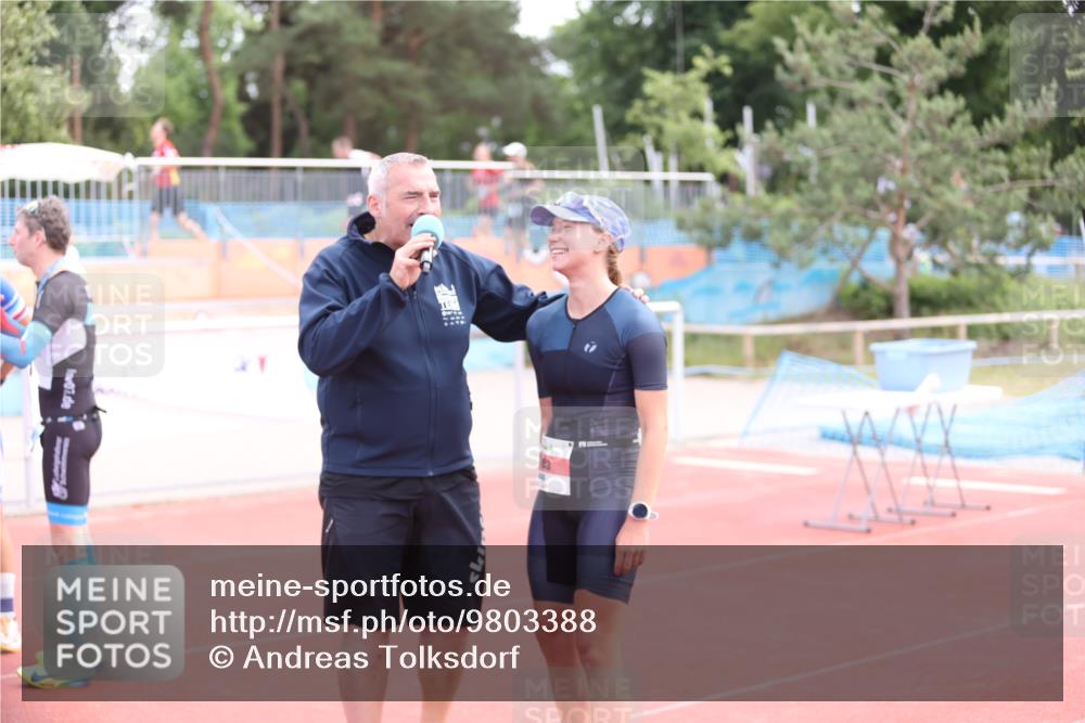 14.06.2026 - 7 Türme Triathlon Andreas Tolksdorf http://msf.ph/oto/9803388 14.06.2026 15:23:55 Ziel  meine-sportfotos.de
