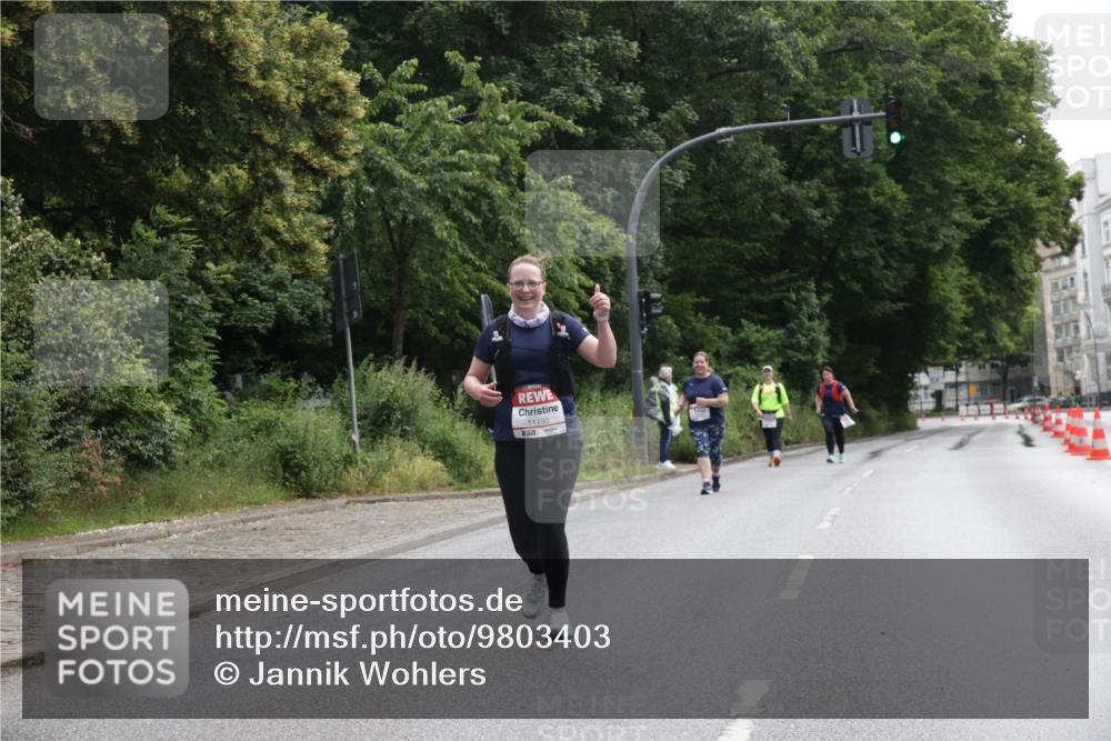 14.06.2026 - REWE Women's Run Jannik Wohlers http://msf.ph/oto/9803403 14.06.2026 10:20:34 Laufen 11193, 57 meine-sportfotos.de