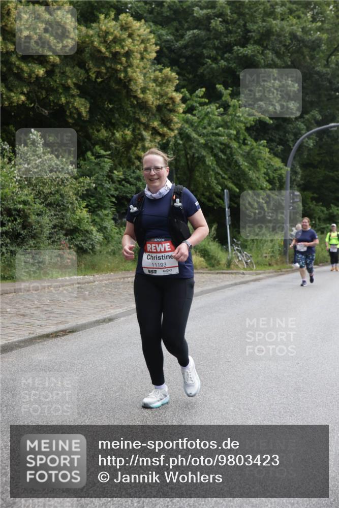 14.06.2026 - REWE Women's Run Jannik Wohlers http://msf.ph/oto/9803423 14.06.2026 10:20:36 Laufen 11193, 7 meine-sportfotos.de
