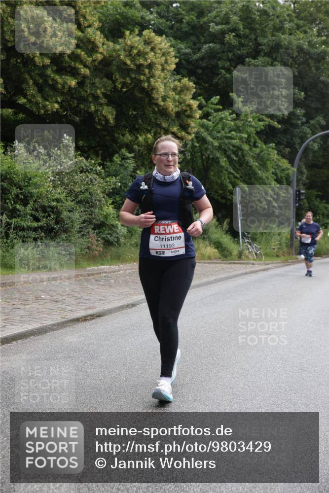 14.06.2026 - REWE Women's Run Jannik Wohlers http://msf.ph/oto/9803429 14.06.2026 10:20:36 Laufen 11193, 7 meine-sportfotos.de