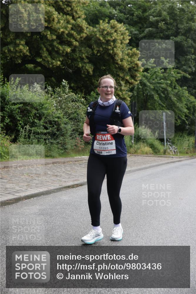 14.06.2026 - REWE Women's Run Jannik Wohlers http://msf.ph/oto/9803436 14.06.2026 10:20:36 Laufen 11193 meine-sportfotos.de