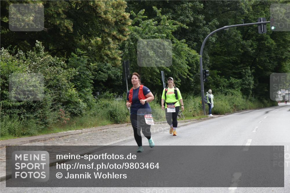 14.06.2026 - REWE Women's Run Jannik Wohlers http://msf.ph/oto/9803464 14.06.2026 10:20:45 Laufen  meine-sportfotos.de