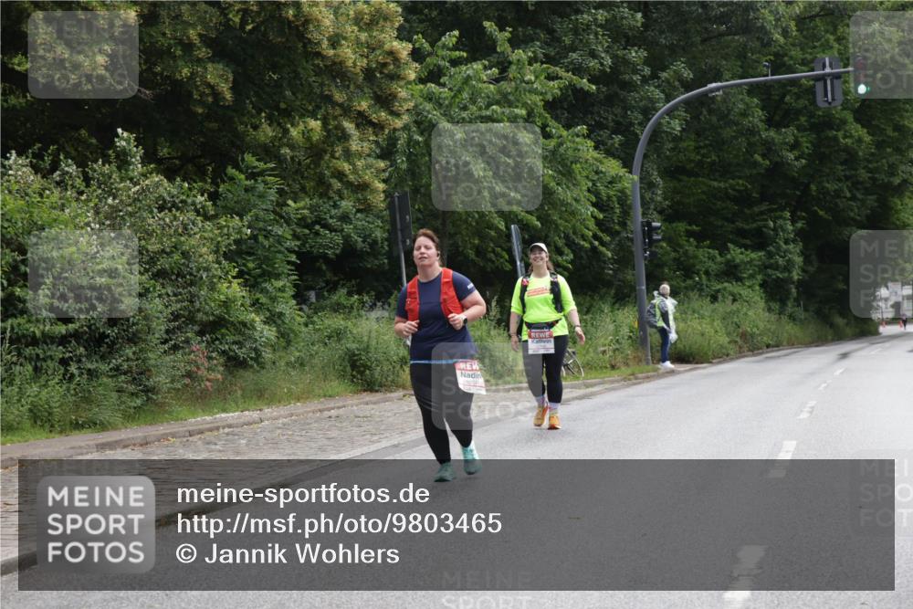 14.06.2026 - REWE Women's Run Jannik Wohlers http://msf.ph/oto/9803465 14.06.2026 10:20:45 Laufen  meine-sportfotos.de