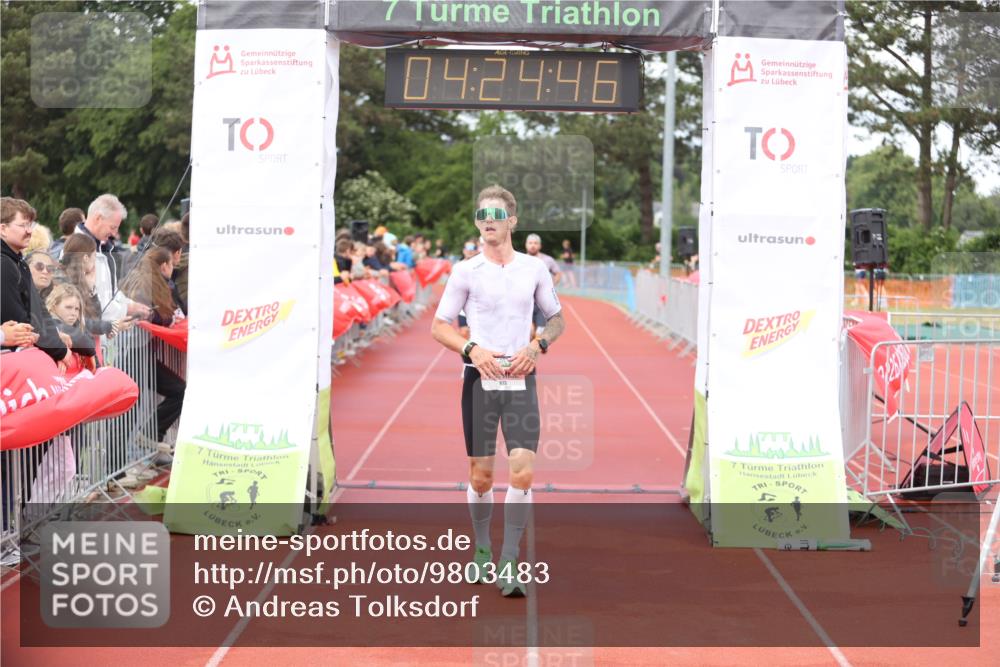 14.06.2026 - 7 Türme Triathlon Andreas Tolksdorf http://msf.ph/oto/9803483 14.06.2026 15:24:44 Ziel 873, 950, 959, 1019 meine-sportfotos.de