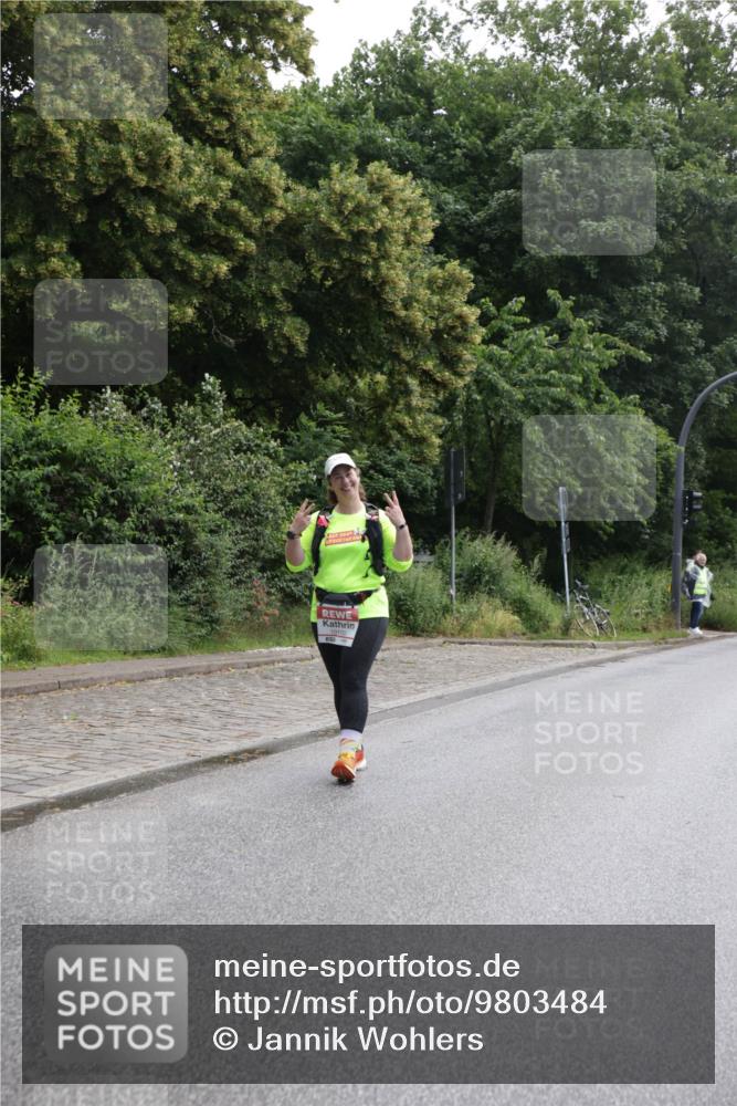 14.06.2026 - REWE Women's Run Jannik Wohlers http://msf.ph/oto/9803484 14.06.2026 10:20:50 Laufen  meine-sportfotos.de