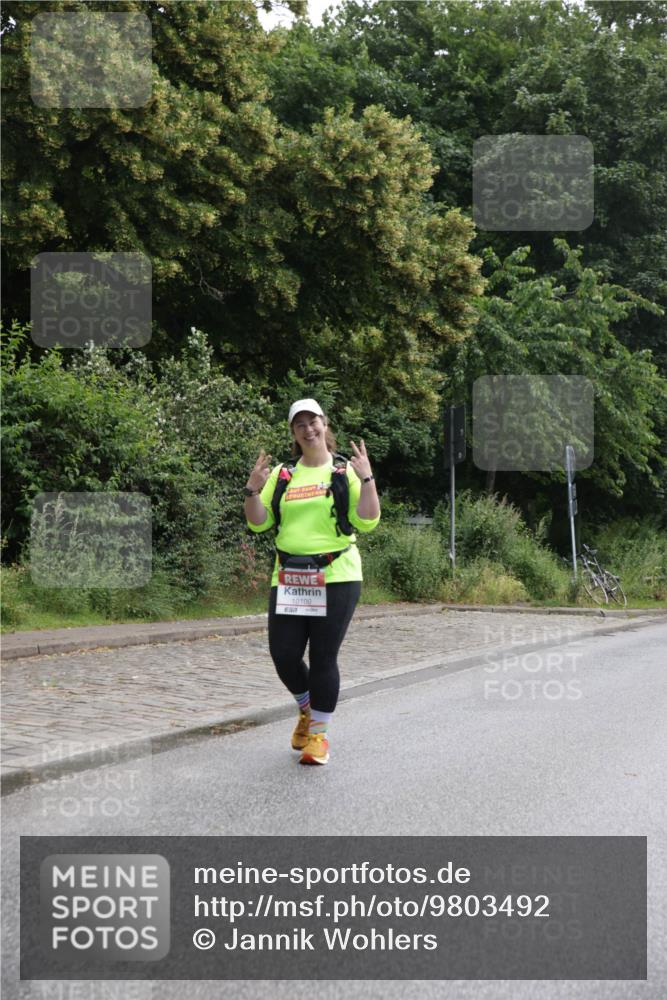 14.06.2026 - REWE Women's Run Jannik Wohlers http://msf.ph/oto/9803492 14.06.2026 10:20:50 Laufen 10100 meine-sportfotos.de