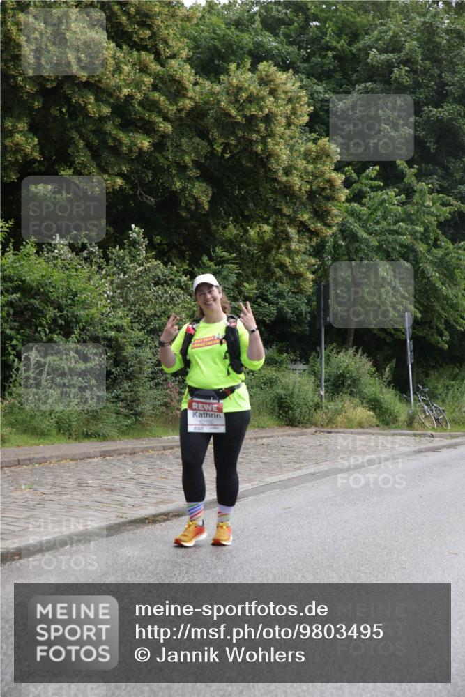 14.06.2026 - REWE Women's Run Jannik Wohlers http://msf.ph/oto/9803495 14.06.2026 10:20:50 Laufen 10100 meine-sportfotos.de