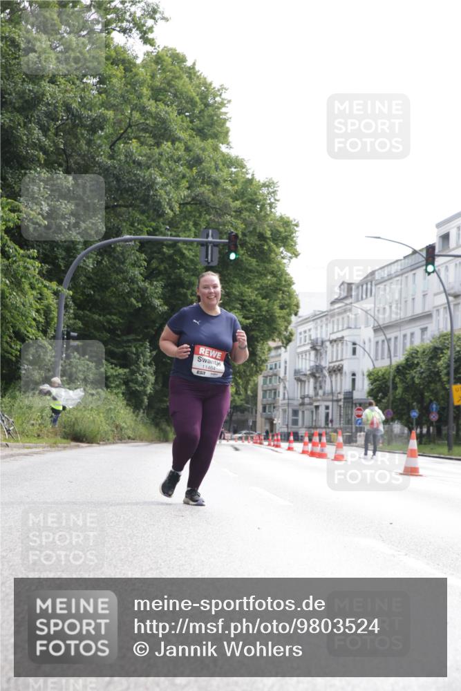 14.06.2026 - REWE Women's Run Jannik Wohlers http://msf.ph/oto/9803524 14.06.2026 10:22:09 Laufen 11464 meine-sportfotos.de